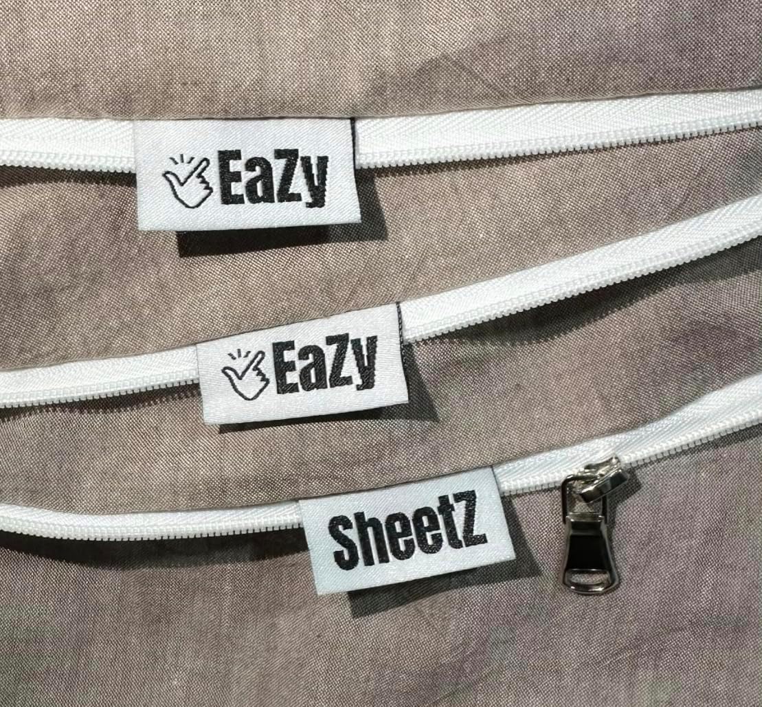 Eazy Sheetz®: Fitted Sheets That Won't Pop Off | Zipper Sheets, Stay On Sheets, Fitted Zipper Sheets, Zip On Sheet Design (Coffee) Crisp Cotton - Twin 38X75X10 Regular (9-11 inch Depth) TWR10C