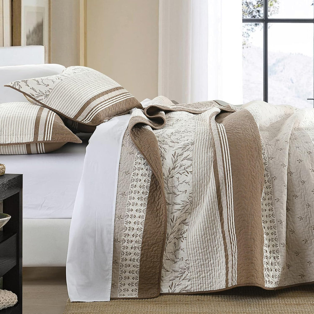 DDUOXIN 100% Cotton King Quilt - Modern Stripe Botanical Quilts with 2 Pillow Shams, Bedspread Reversible Lightweight Thin Comforter Bedding Set for All Seasons, Beaver Fur/Gray Morn/Whisper White