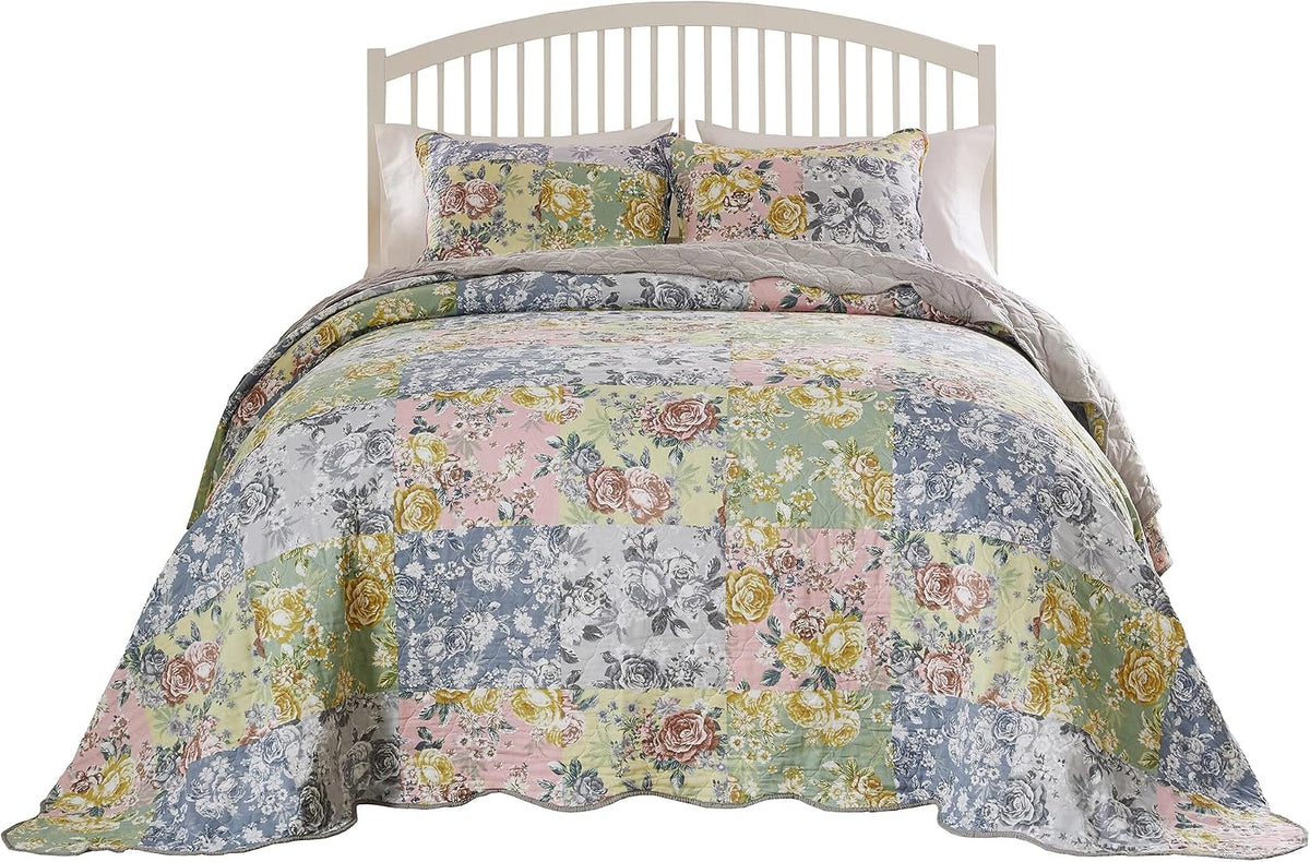Greenland Home Emma Vintage Style Quilted Bedspread Set, 3-Piece Jumbo King, Gray
