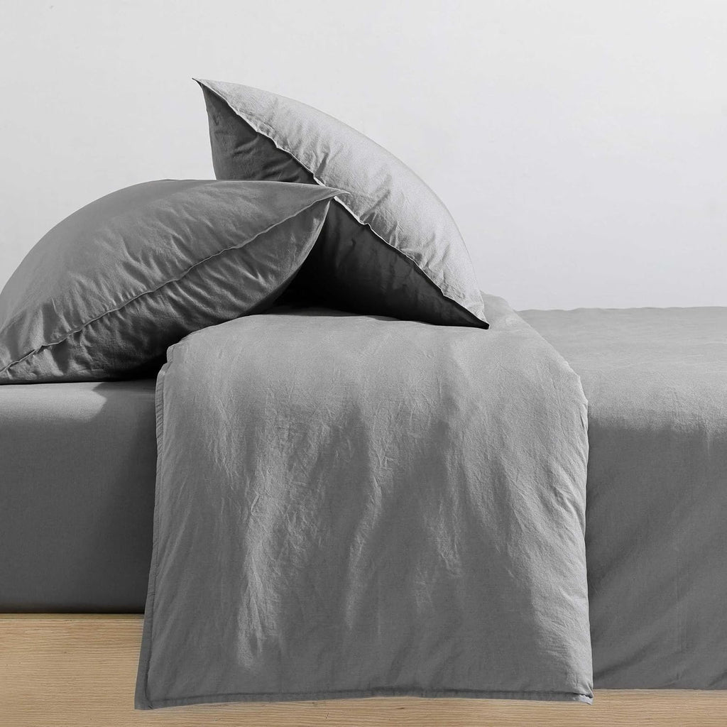 Calvin Klein - Queen Comforter Set, Modern Cotton Washed Percale Bedding with Matching Shams, Oeko-Tex Certified (Washed Percale Graphite, Queen)