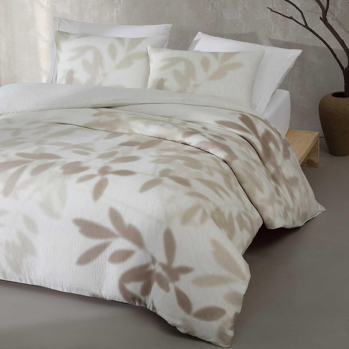 Calvin Klein - Queen Comforter Set, Floral Inspired Soft Bedding with Matching Shams, Oeko-Tex Certified (Shadow Branches Beige, Queen)