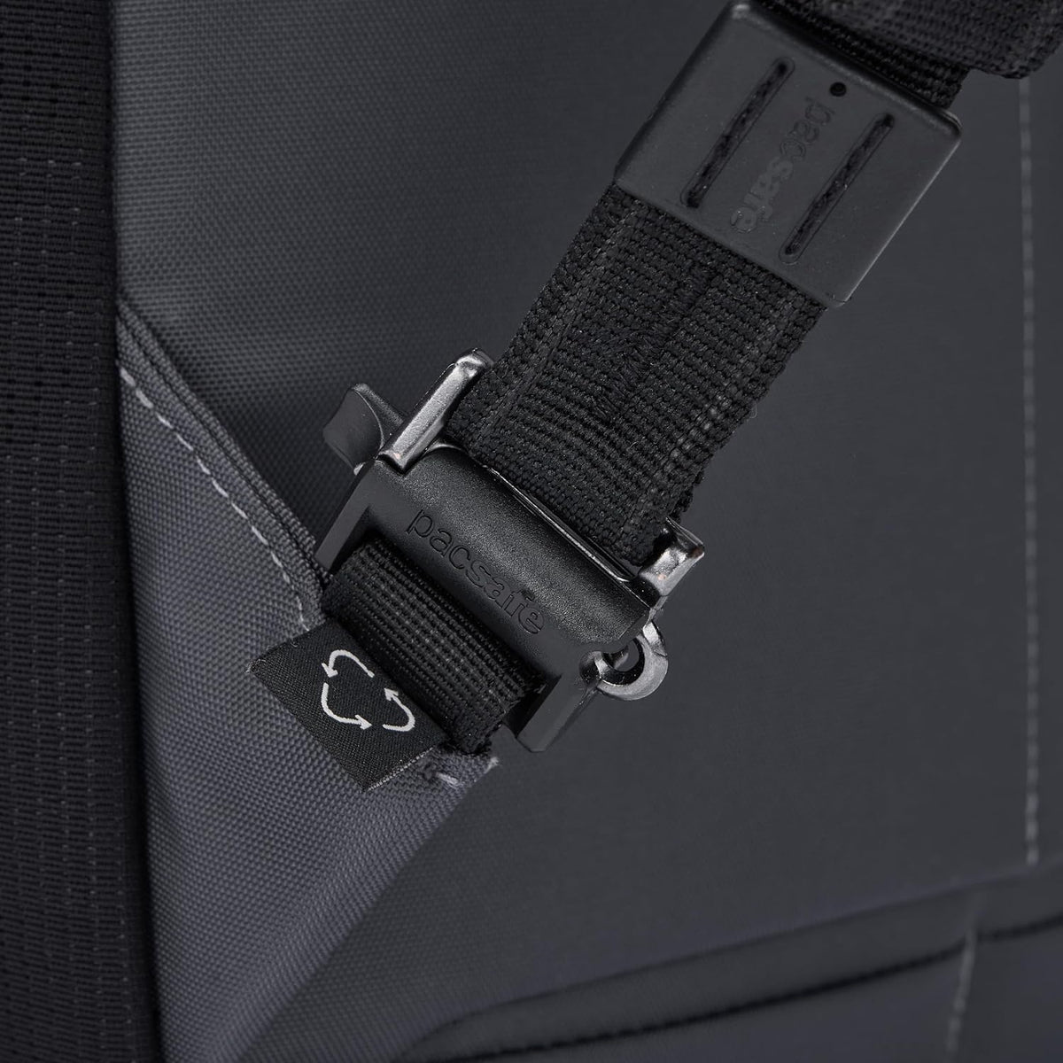 Pacsafe EXP28 Anti Theft Travel Backpack