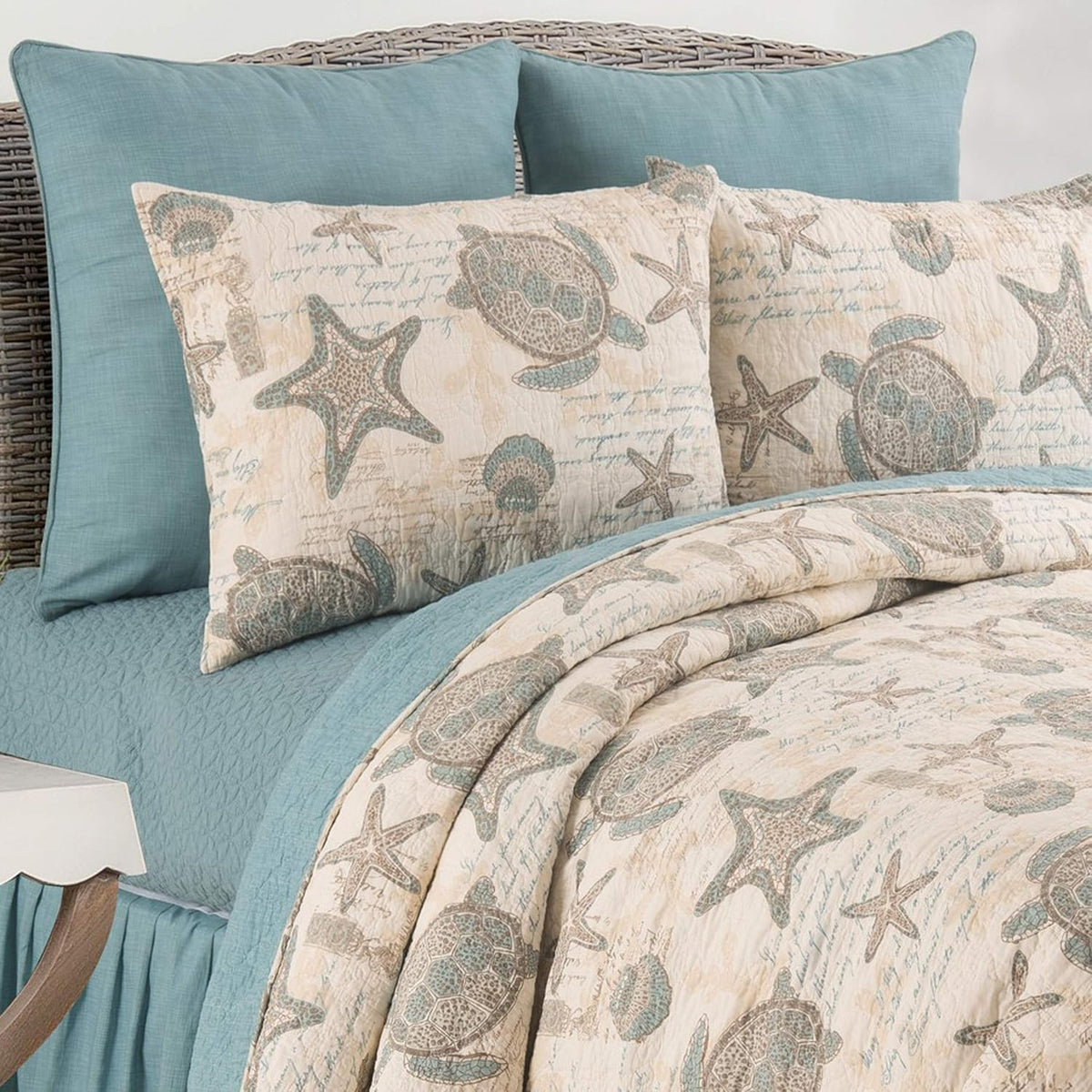 C&F Home Amber Sands 3-Piece King Cotton Blend Quilt Set Versatile Summer Nautical Coastal Beach House Reversible Machine Wash Lightweight Bedspread Coverlet Bedding Bedroom Decor Decoration King 3