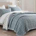Finlonte Cotton Quilt King Size - 100% Cotton King Comforter Set, Botanical Chic Quilt Bedding Set, Lightweight Reversible Soft Quilted Bedspread for King Bed, Grayish-Blue/White, All Season, 3 Pieces