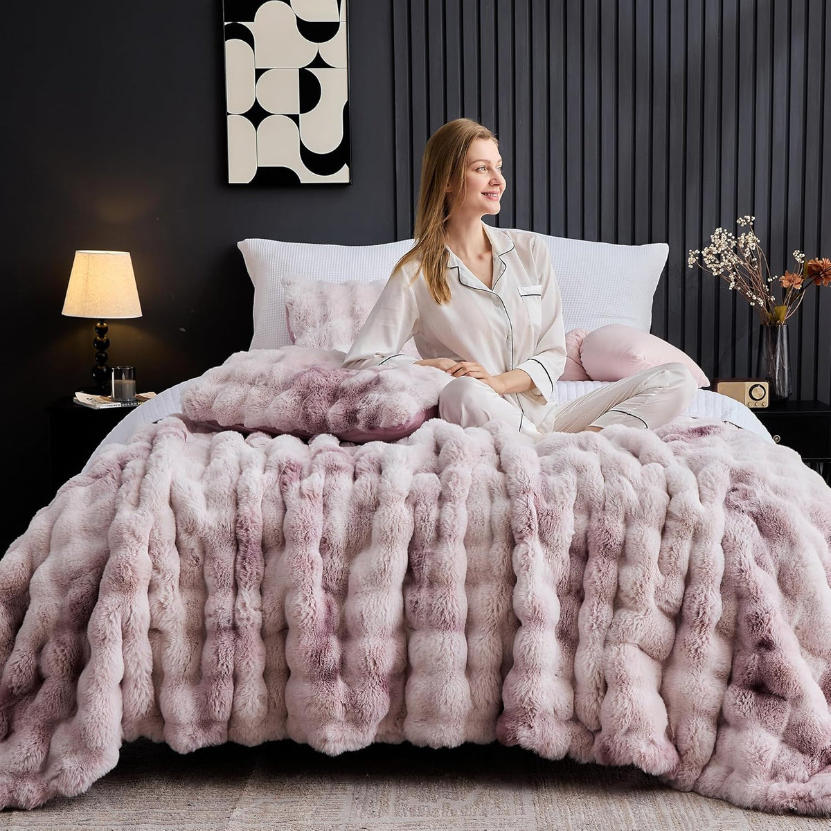 Wonderful 3 Pieces Fluffy Faux Rabbit Fur Bubble Comforter Set King Size, Tie-Dyeing Pink Purple Plush Fuzzy Bedding Set, Warm Soft Bubble Comforter Bedding Set for Winter