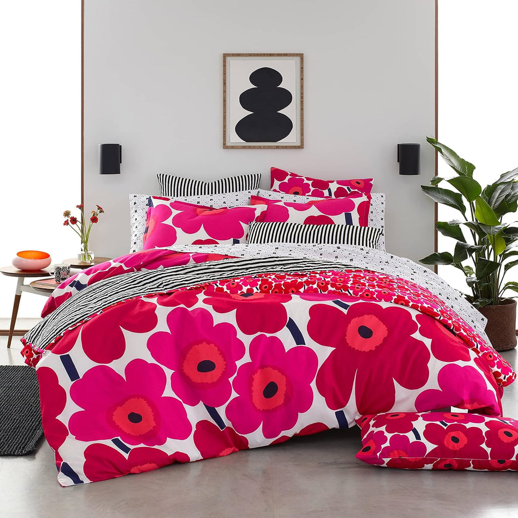 Marimekko - King Comforter Set, Cotton Bedding with Matching Shams, Lightweight Home Decor for All Seasons (Unikko Red, King)