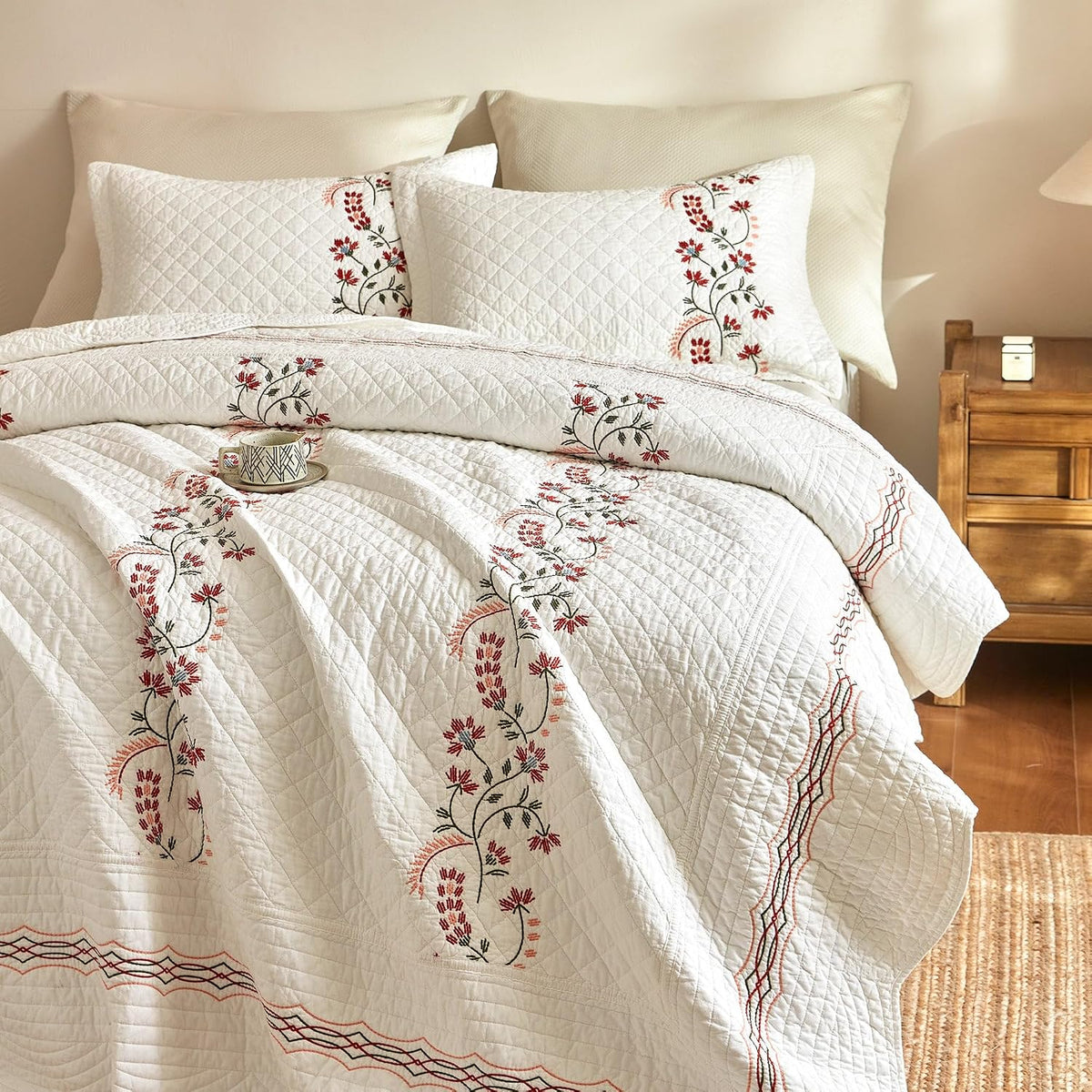 MarCielo 3Pcs Cotton European Folk Embroidered Quilt Bedspread Set Modern Farmhouse Style TC155