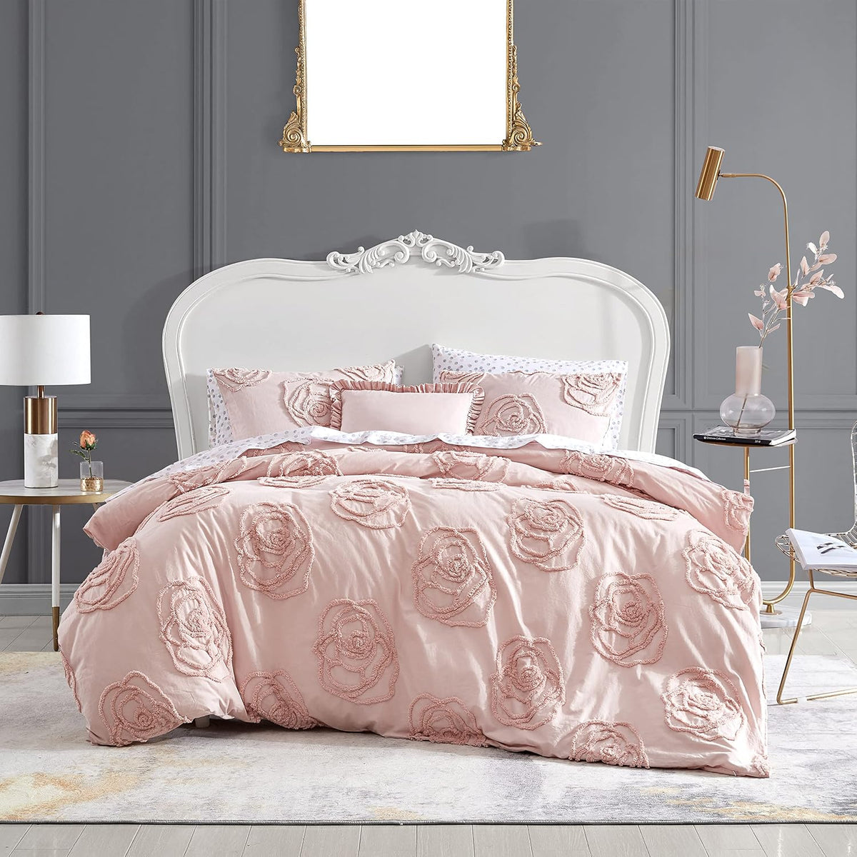 Betsey Johnson - King Duvet Cover Set, Reversible Cotton Bedding with Matching Shams & Bonus Throw Pillow, Chic Bedding Set (Rambling Roses Pink, King)