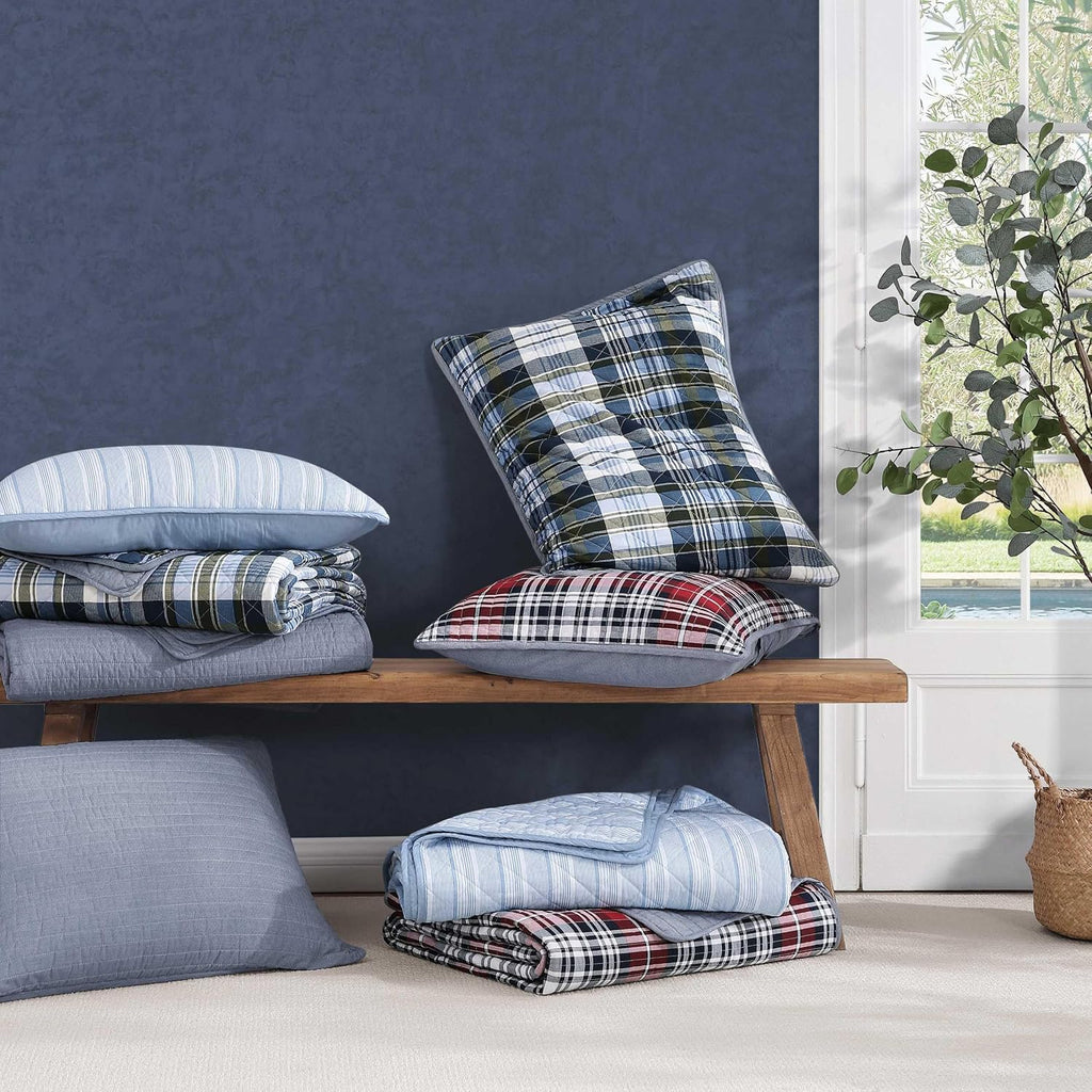 Tommy Hilfiger - Queen Quilt Set, Soft Cotton w/Breathable Feel, Lightweight Bedding for Year Round Comfort, 3 Piece Bed Set w/Matching Pillowcases (Bleecker Plaid Blue)