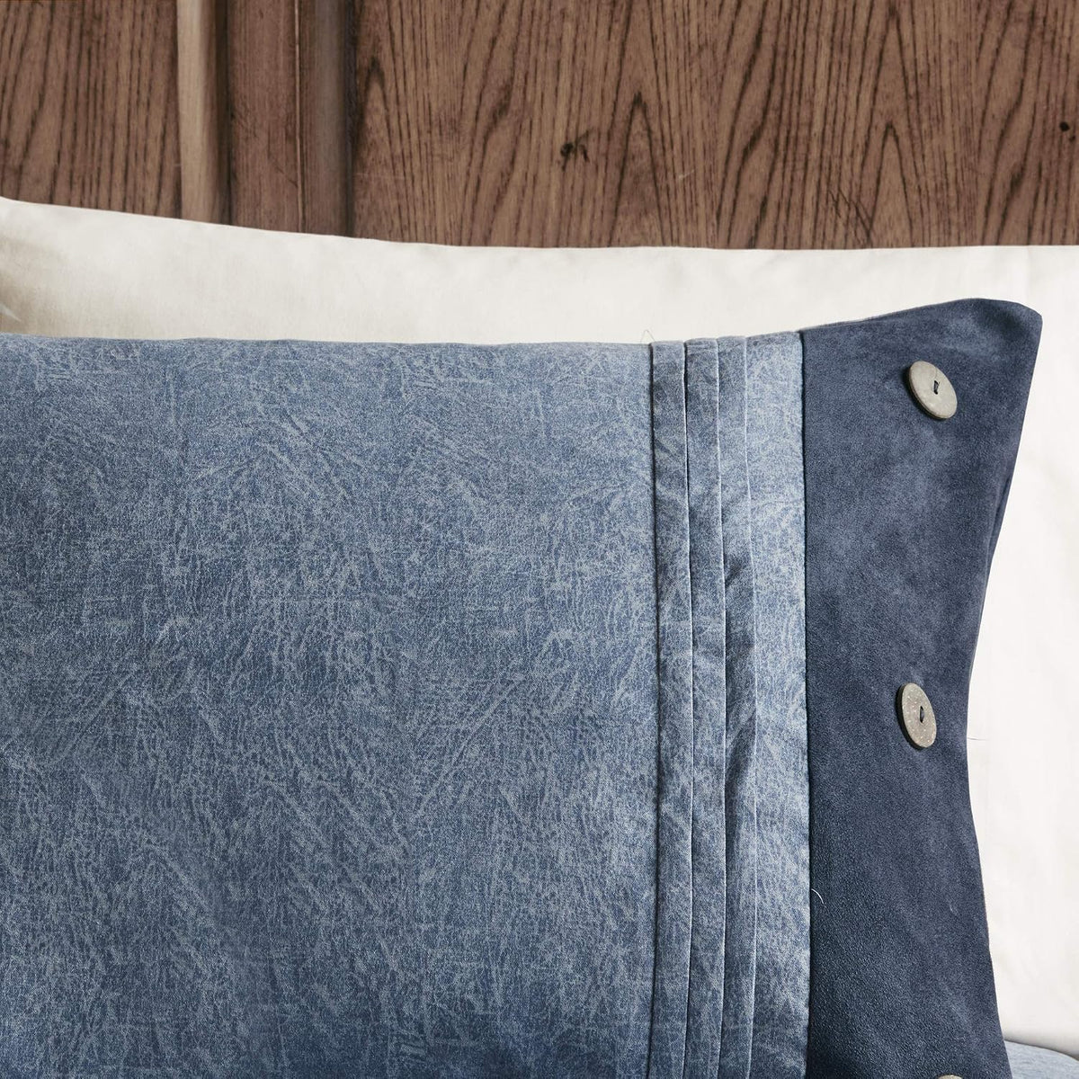 Madison Park Boone Cozy Comforter Set, Faux Suede, Deluxe Hotel Styling All Season Down Alternative Bedding Matching Shams, Decorative Pillow, King (104 in x 92 in), Rustic Dark Navy 7 Piece