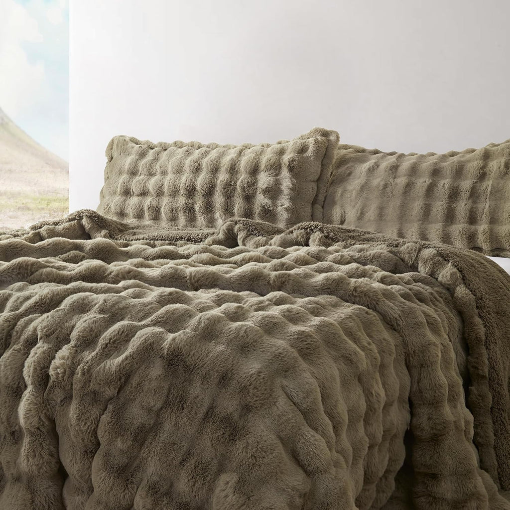 Byourbed Snowball Chunky Bunny - Coma Inducer® Oversized Queen Comforter - Olive Earth