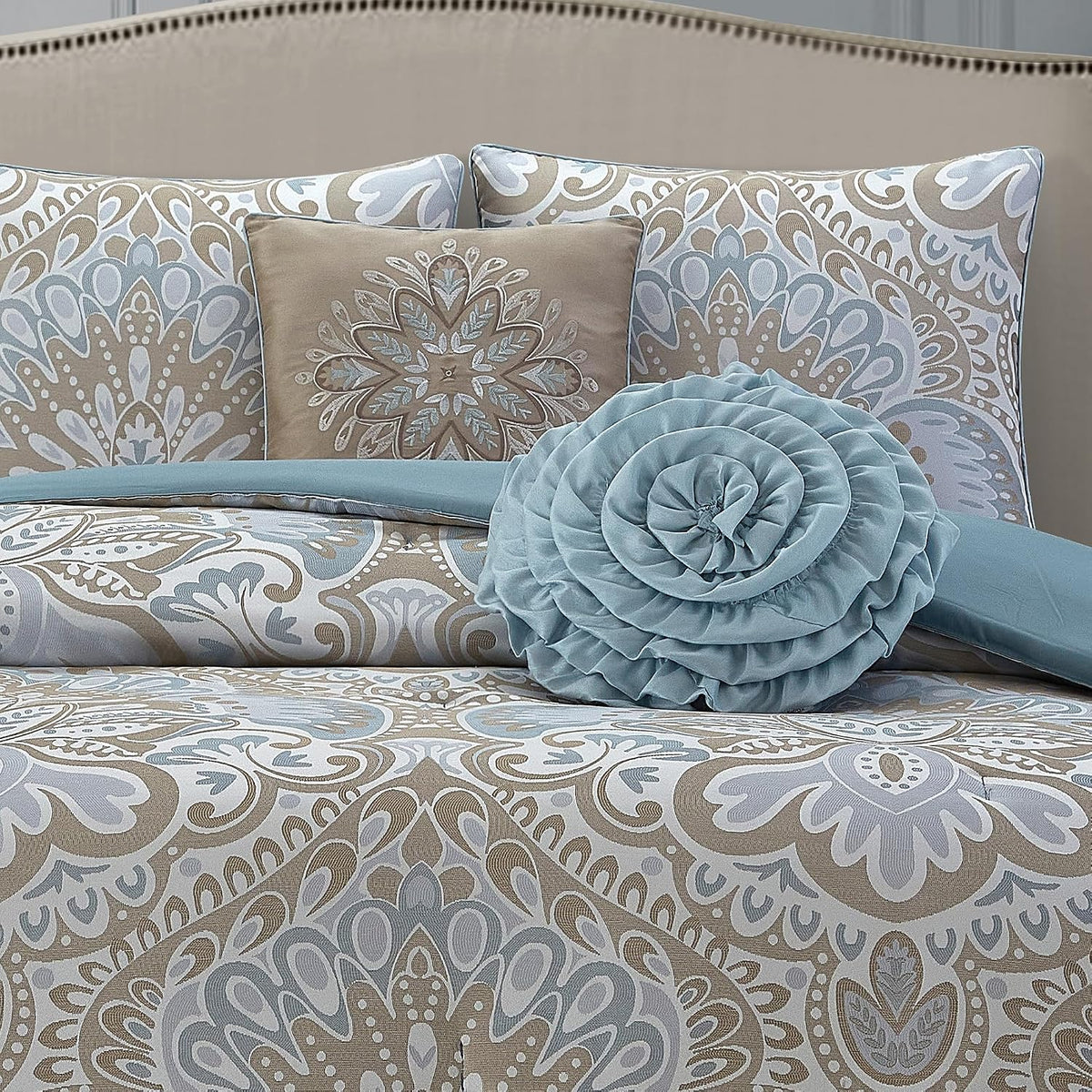 LANCO MODERN LIFESTYLE Blue Gold 6 Piece Comforter Set, Queen, Elegant Floral Jacquard, Ultra Soft Bed Set for All Seasons, Bed in a Bag, Include Comforter, Bed Skirt, Pillow Shams & Decor Pillows