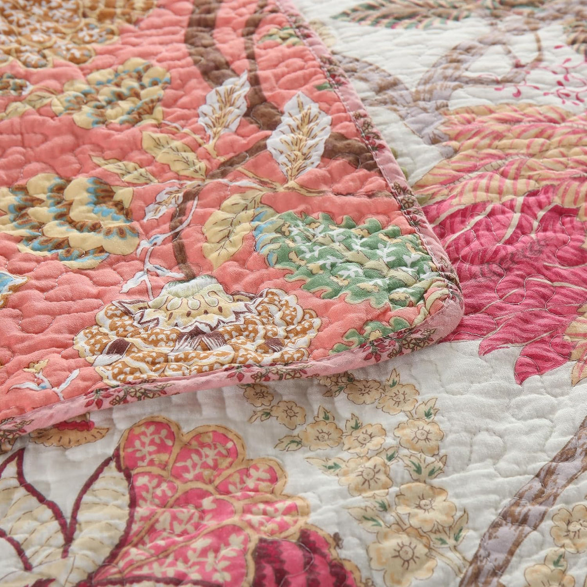 Etwel 100% Cotton Patchwork King Size Quilt Set - Lightweight Breathable Reversible Bedspread for Hot Sleepers, Farmhouse Floral Bedding Set with 2 Pillow Shams for All Season (106'x94', Pink Floral)