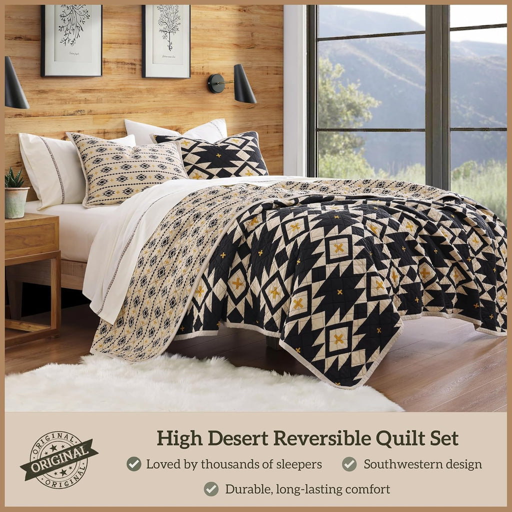 Paseo Road High Desert Queen Quilt Set, 3 Piece Rustic Western Bedding Set with Pillow Shams, Lightweight Reversible Cotton Quilt with Southwestern Aztec Pattern, Soft Breathable Cozy Boho Bedding