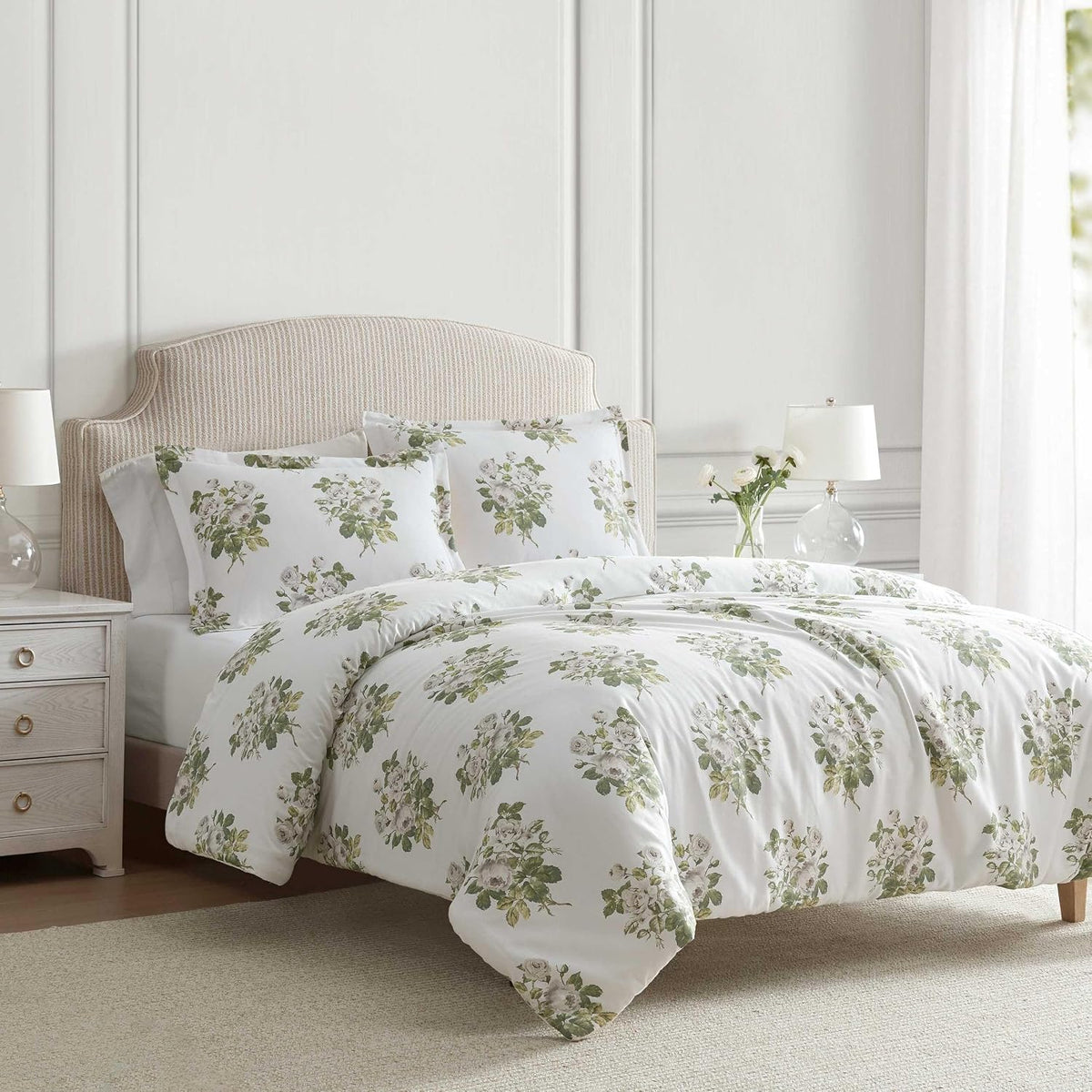 Martha Stewart - Queen Comforter Set, Smooth Sateen Front with Subtle Sheen & Lightweight Cotton Percale Reverse, 3 Piece Bed Set with Matching Pillowcases (Eloise Floral Grey)