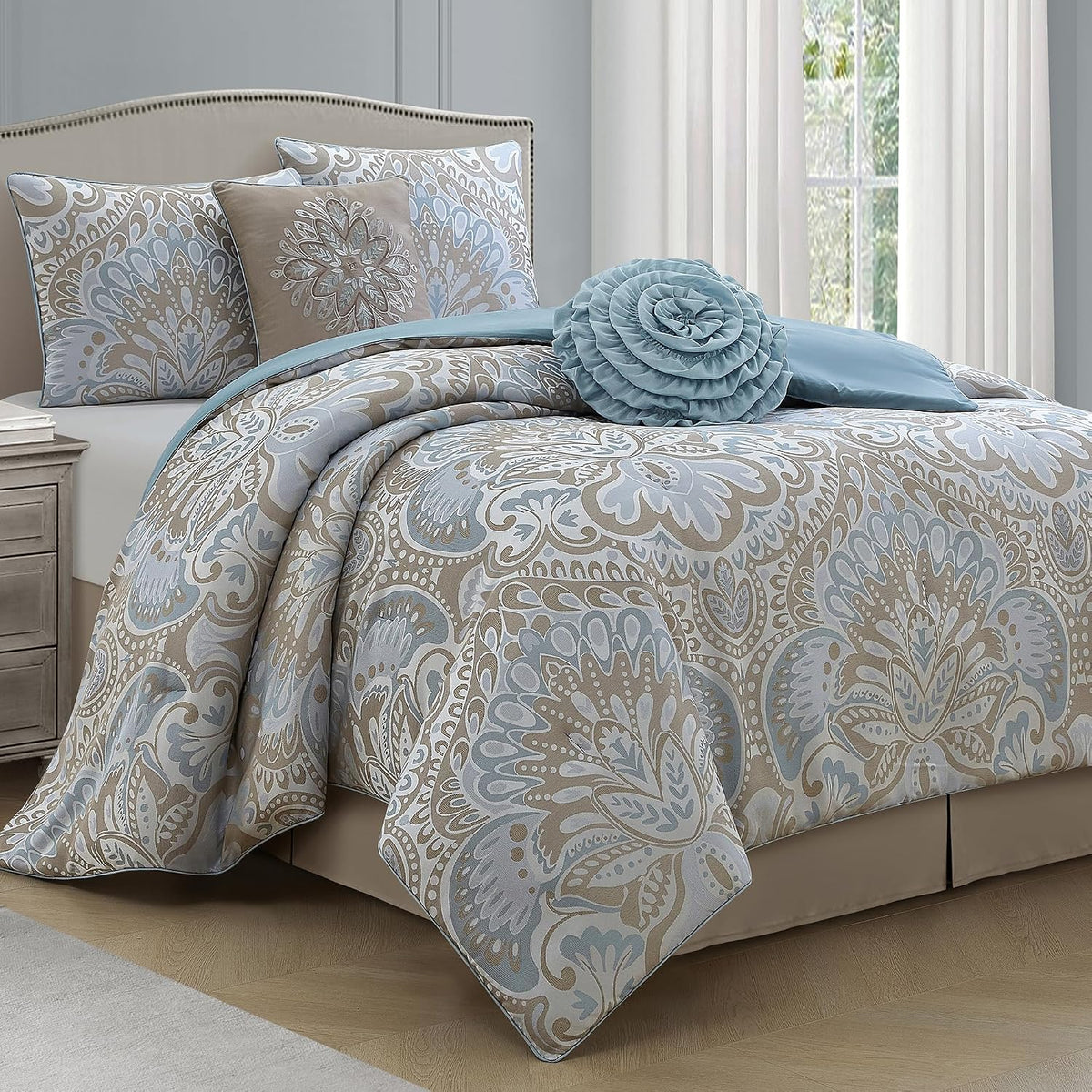 LANCO MODERN LIFESTYLE Blue Gold 6 Piece Comforter Set, Queen, Elegant Floral Jacquard, Ultra Soft Bed Set for All Seasons, Bed in a Bag, Include Comforter, Bed Skirt, Pillow Shams & Decor Pillows