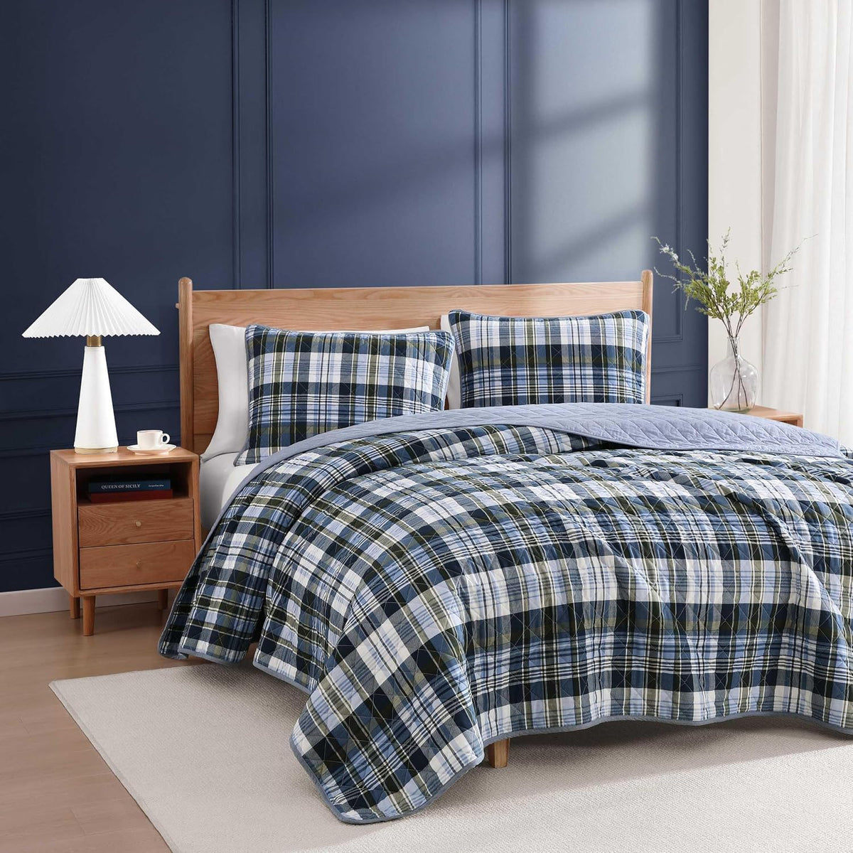 Tommy Hilfiger - Queen Quilt Set, Soft Cotton w/Breathable Feel, Lightweight Bedding for Year Round Comfort, 3 Piece Bed Set w/Matching Pillowcases (Bleecker Plaid Blue)
