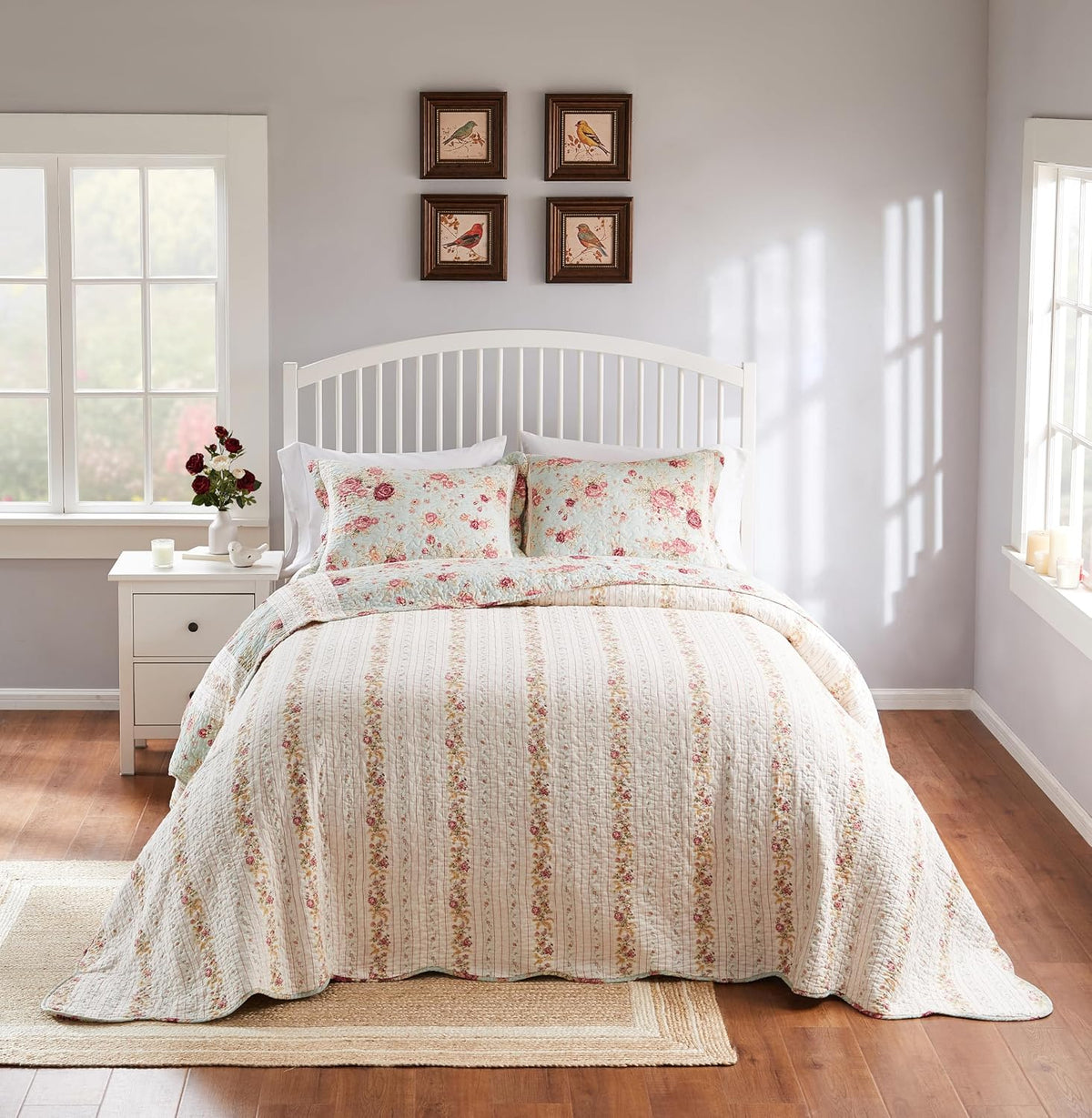 Greenland Home Antique Rose Jumbo Oversized 100% Cotton Bedding Set, Bedspread 110 W x 118 L with 2 Shams 20 W x 26 L Each, Queen (3 Piece), Blue