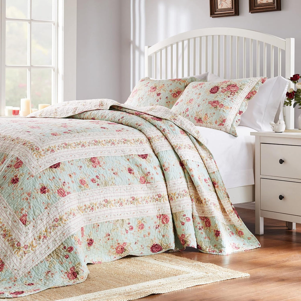 Greenland Home Antique Rose Jumbo Oversized 100% Cotton Bedding Set, Bedspread 110 W x 118 L with 2 Shams 20 W x 26 L Each, Queen (3 Piece), Blue