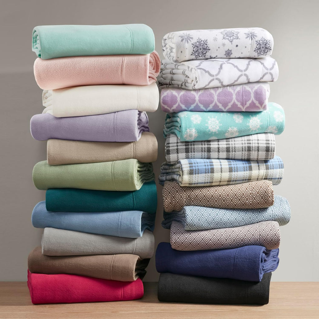 True North by Sleep Philosophy Micro Fleece Bed Sheet Set, Warm, Sheets with 14' Deep Pocket, for Cold Season Cozy Sheet-Set, Matching Pillow Case, Cal King, Black, 4 Piece