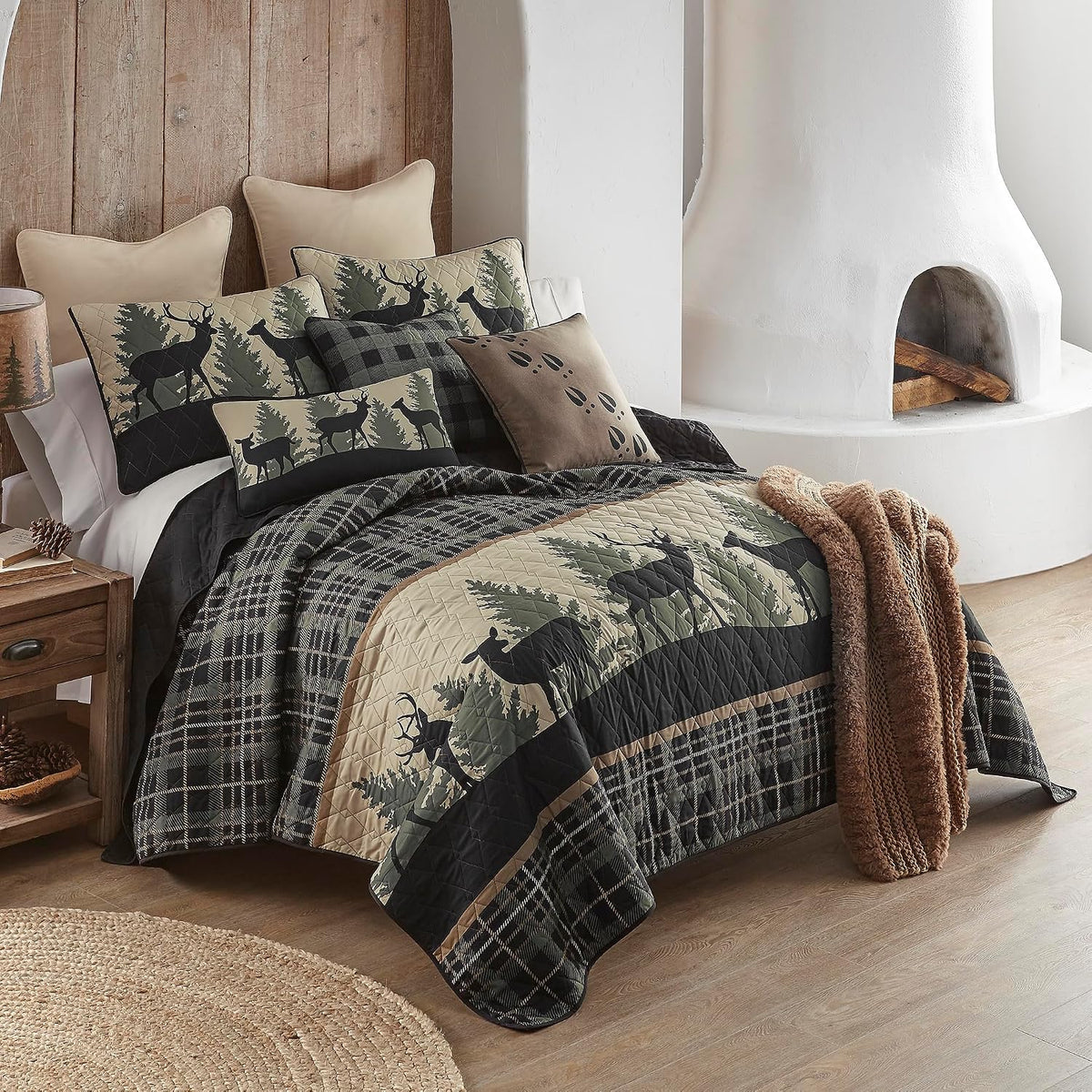 Donna Sharp Deer Walk-King Quilt Set, Measures 110 x 96, Includes 1 Quilt and 2 King Shams, Machine Washable