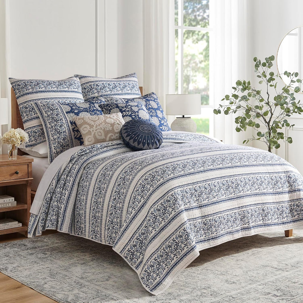 Levtex Home Adare Denim Reversible Full/Queen Quilt Set (88x92in) with 2 Pillow Shams (26x20in) - Floral Bedding - Blue White - Cotton Full/Queen Size Quilt Bedding Set - Lightweight, Soft, Pre-Washed