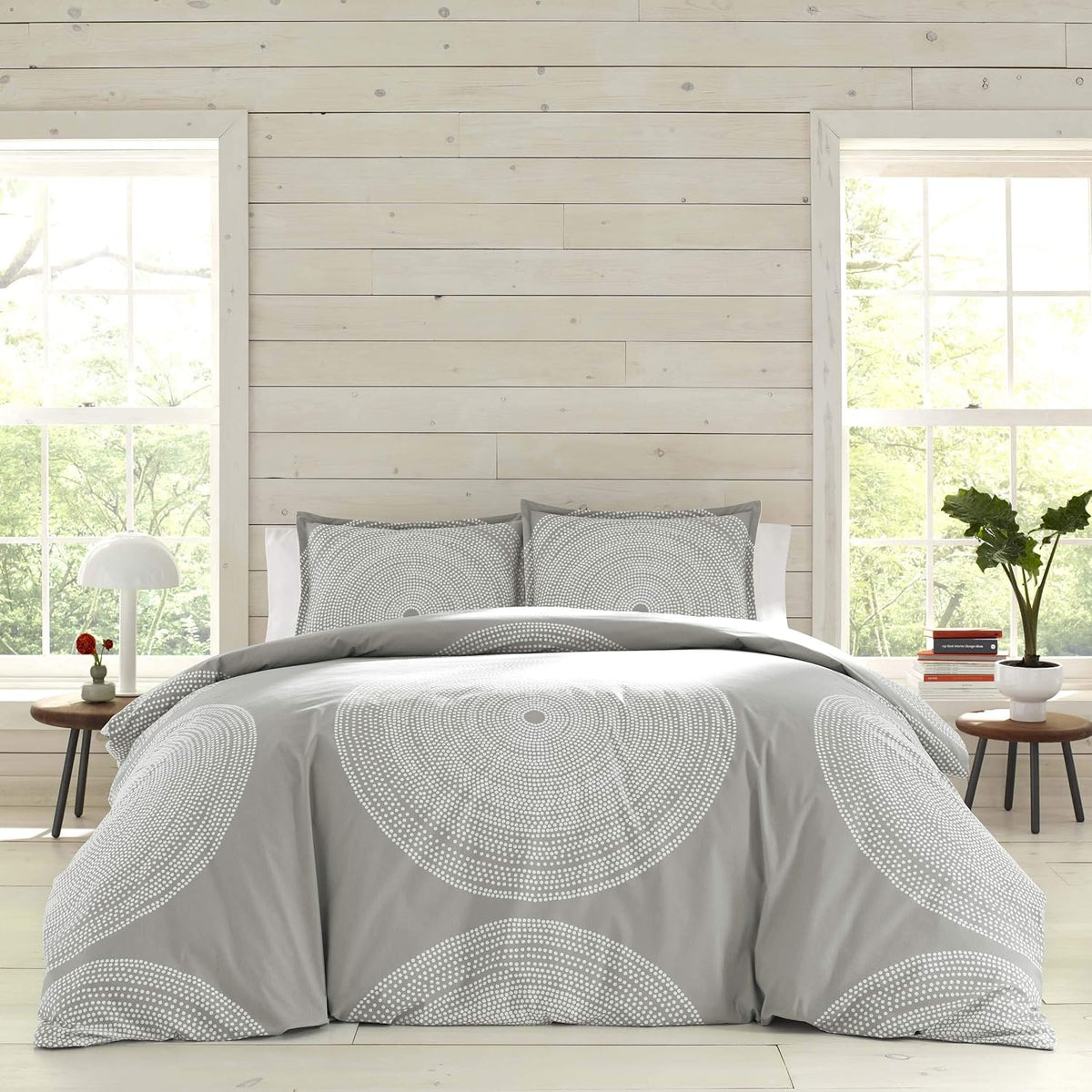 Marimekko - Queen Comforter Set, Smooth Cotton Percale Bedding with Matching Shams, Medium Weight Home Decor (Fokus Grey, Queen)