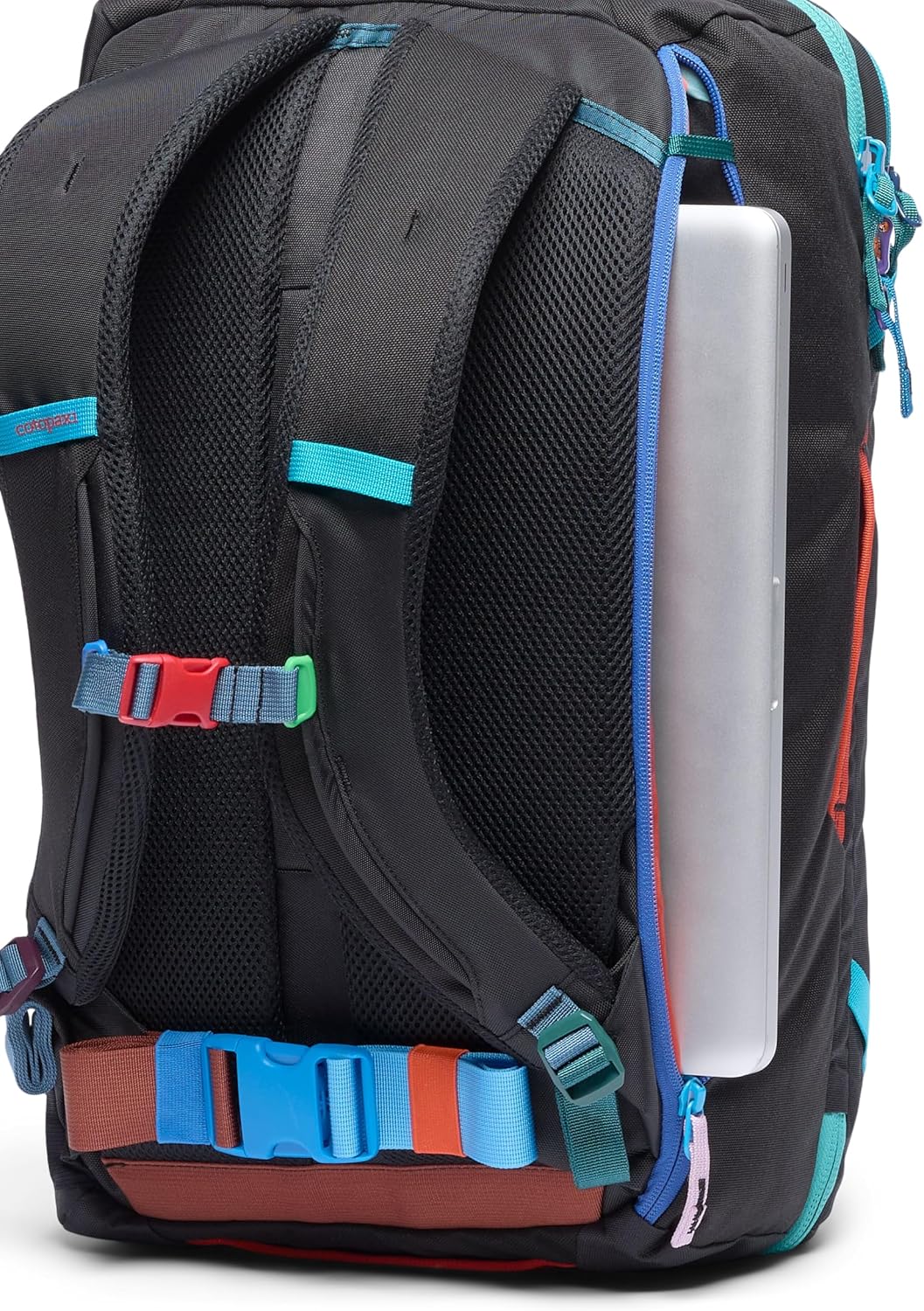 Cotopaxi Allpa 28L Travel Pack Del Día Dark, Random Color, One Of A Kind, No Bags Are The Same
