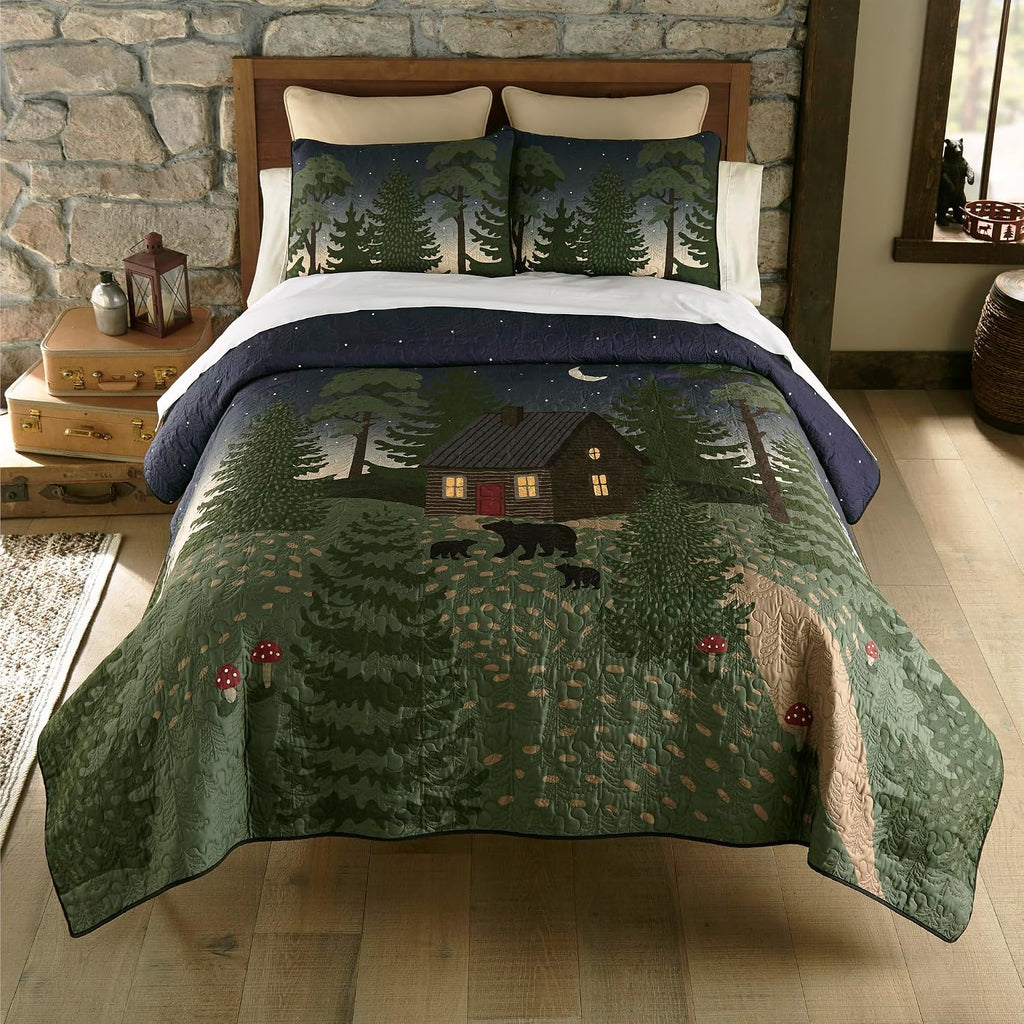 Donna Sharp Bear Cottage-Queen Quilt Set, Measures 90 x 90, Includes 1 Quilt and 2 Standard Shams, Machine Washable