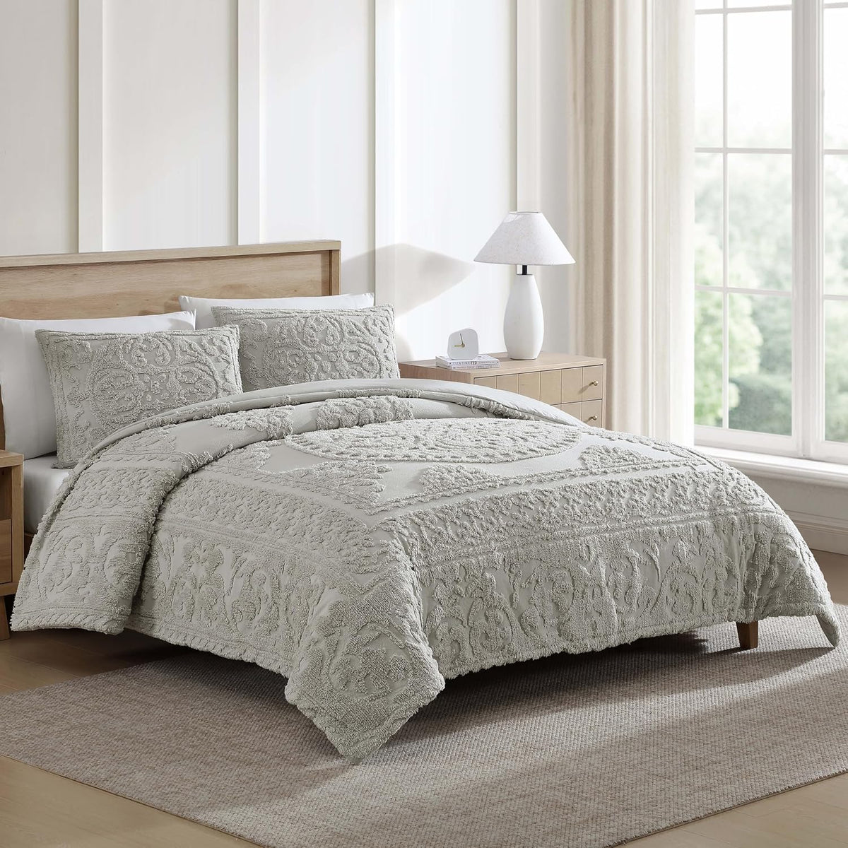 Beatrice Home Fashions Medallion Tufted Chenille Comforter 3-Piece Set, Cotton, All Season Cozy Bedding, Queen, Gray