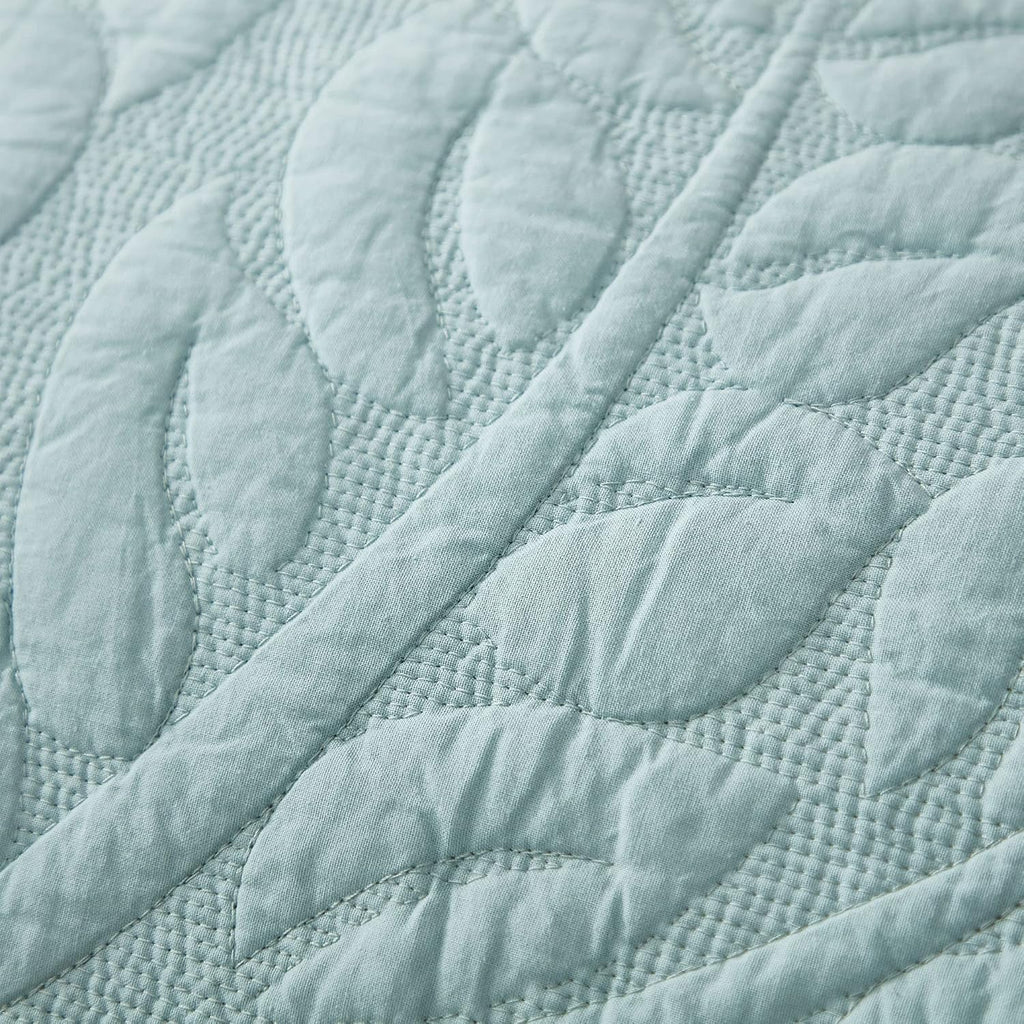 MarCielo 3-Piece 100% Cotton Oversized Bedspread Lightweight Quilt Coverlet Embroidery Farmhouse Bedding Set T0 (Aruba Blue, Oversized Queen (100'x106'))