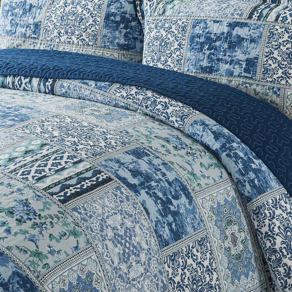NEWLAKE Cotton Bedspread Quilt Sets-Reversible Patchwork Coverlet Set, Blue Classic Bohemian Pattern,California King Size