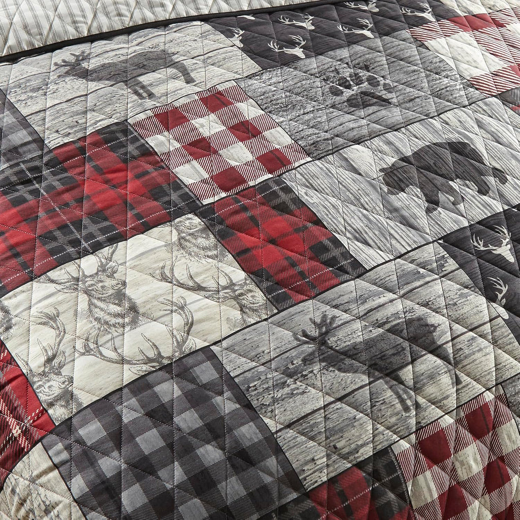 Donna Sharp Timber-King Quilt Set, Measures 104 x 96, Includes 1 Quilt and 2 King Shams, Machine Washable