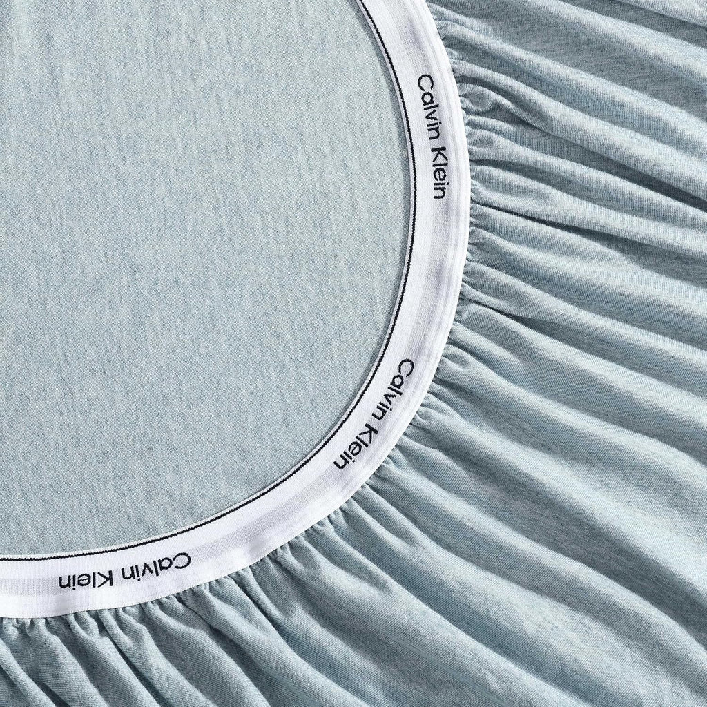 Calvin Klein - Queen Size Sheets Set, Naturally Soft Cotton-Blend Melange Jersey Bedding - Bed Sheets with Matching Pillowcases & Fitted Sheet (Modern Cotton Aqua)