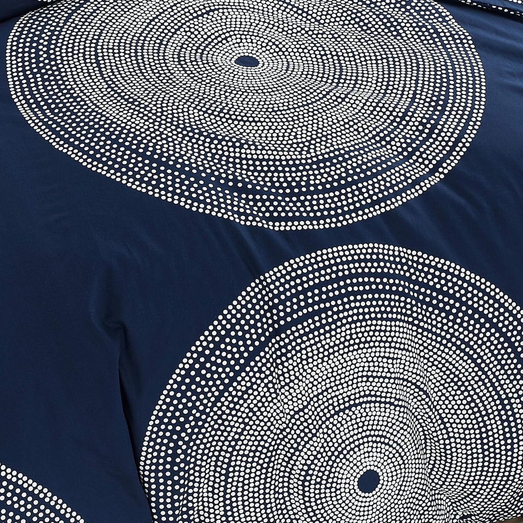 Marimekko - Comforter Set, Smooth Cotton Percale Bedding with Matching Shams, Medium Weight Home Decor (Fokus Navy, Queen)