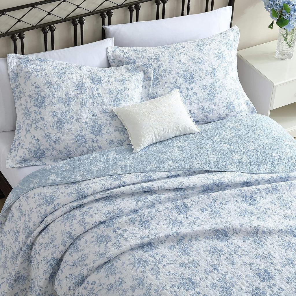 Laura Ashley - King Quilt Set, Soft & Reversible Cotton Floral Bedding with a Medium Weight Feel, 3 Piece Bed Set with Matching Pillowcases (Walled Garden Blue)