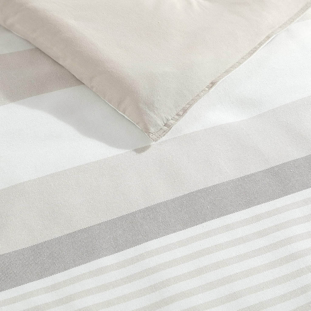Nautica - King Comforter Set, Reversible Cotton Bedding with Matching Shams, Medium-Weight, Oeko-Tex Certified (Saybrook Beige)
