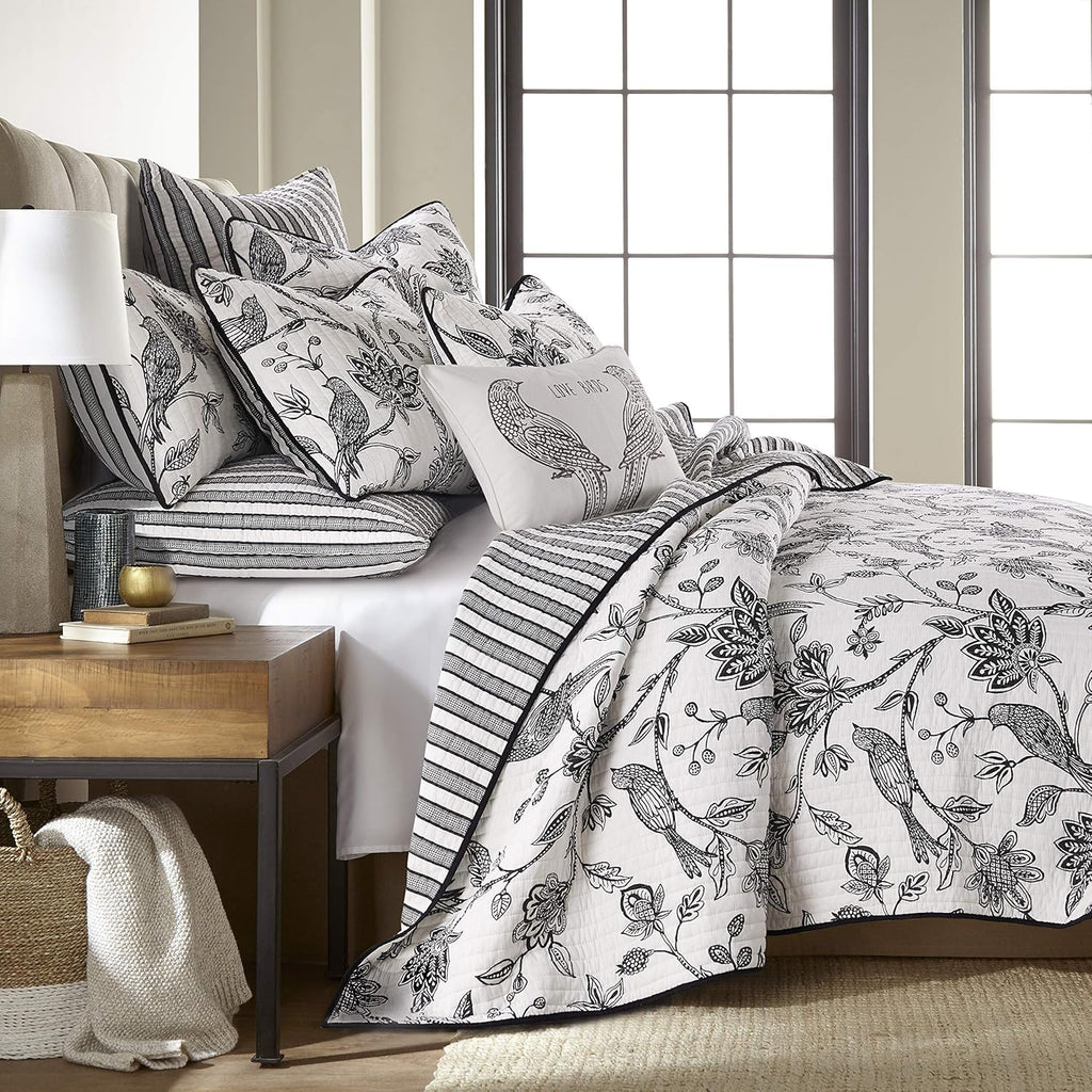 Levtex Home - Tanzie Black Quilt Set - Twin/Twin XL Quilt + One Standard Pillow Sham - Black and White - Quilt (68x86in.) and Pillow Shams (26x20in.) - Reversible - Cotton Fabric